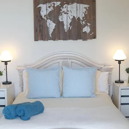 Oasis Surf House